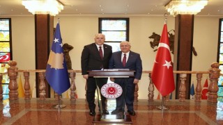 Bakan Güler, Kosova Bölgesel Kalkınma Bakanı Damka ile bir araya geldi