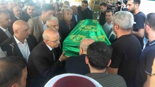 Bakan Şimşekin ağabeyi Nazmi Şimşek Yalovada toprağa verildi