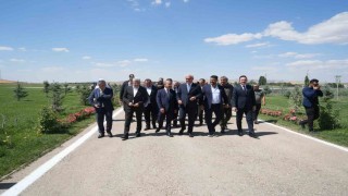 Bakan Yardımcısı Aktaştan Malazgirt Zaferi etkinlik alanında inceleme