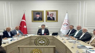 Bakan Yumaklı: Adıyaman, tarımda marka şehir olma yolunda güçlü adımlarla ilerliyor