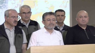 Bakan Yumaklıdan Çanakkaledeki yangınlara ilişkin açıklama