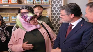 Bakan Yumaklıdan şap hastalığı açıklaması: Kırmızı et tedariğinde herhangi bir problem yok