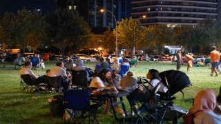 Balıkesir depremi Bursalıları sokağa döktü