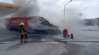 Balıkesirde akaryakıt istasyonunda araç yangını