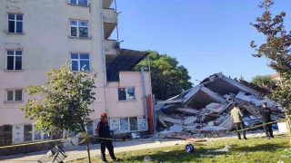 Balıkesirde depremin yaralarını birlikte sardık