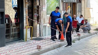 Balkondan düşen sıva parçaları korkuttu