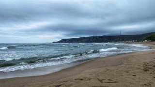 Bartında denize girmek yasaklandı