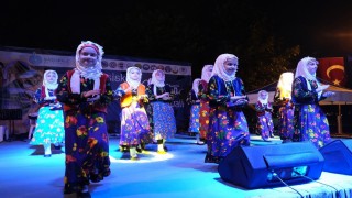 Başiskelede yöresel kültürler festivalde buluştu