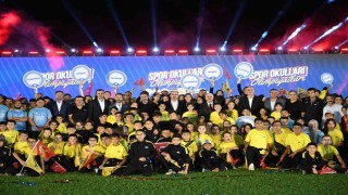 Başkan Altay Spor Okulları Olimpiyatlarına katılan tüm gençleri tebrik etti