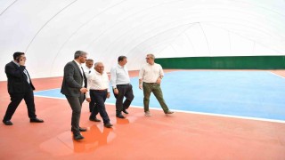 Başkan Büyükkılıç; üzeri kapatılan tenis kortları çalışmalarını inceledi