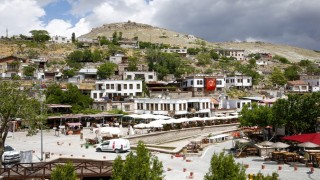 Başkan Pekyatırmacıdan YKS başarısı için tebrik ve Selçukluya hoş geldin mesajı