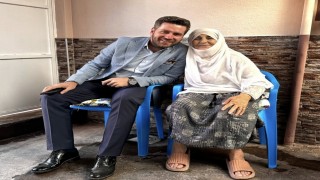 Başkan Tatık yaşlı kadının talebi üzerine çalışmaları kendi yönetti