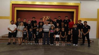 Başkan Tetikten Nazilli Belediyesi Halk Oyunları Topluluğu ile görüştü