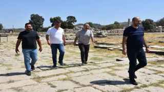 Başkan Zencirci, Magnesia Antik Kenti çalışmalarını inceledi