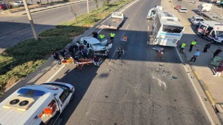 Başkentte otomobil otobüse çarptı: 2 yaralı