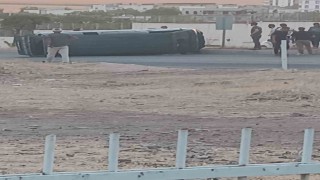 Batmanda minibüs yan yattı: 1 yaralı