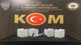 Bayburtta sahte alkol operasyonu