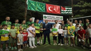 Bayracmı Köyü Voleybol Turnuvası sona erdi