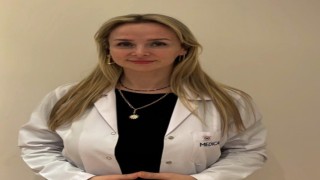 Bebeğiniz emmiyorsa nedeni parfümünüz olabilir