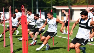 Beşiktaş, St. Patricks maçı hazırlıklarına başladı