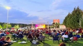 Bilecikte Vadipark sinema geceleri başladı