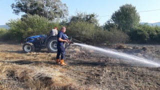 Boluda otluk alandaki yangın büyümeden söndürüldü: Su şişeleriyle müdahale ettiler