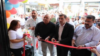 Bozdoğanda kurdeleler çocuklar için kesildi