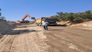 Bozdoğanda yol çalışmaları sürüyor