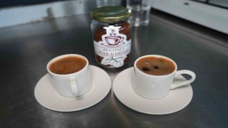 Bu da zeytinli Türk kahvesi