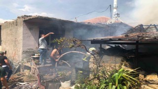 Burdurda ahırda çıkan yangın eve sıçradı: 6 kişi dumandan etkilendi