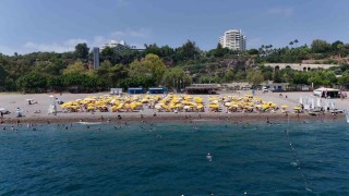 Büyükşehir plajları tatilcilerin gözdesi oldu