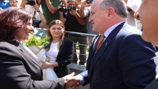 Büyükşehirin ilk misafiri Bakan Bak oldu