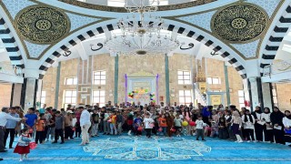 Çaldıranda Yaz Kuran Kursları sona erdi: Başarılı öğrencilere ödüllerini kaymakam ve müftü takdim etti