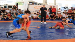 Çamelinde 9. kez düzenlenen festivalde minikler minderde mücadele etti