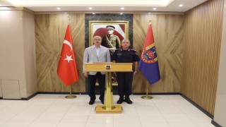 Çanakkale Valisi Toramandan Jandarma Kıdemli Albay Akyüze hayırlı olsun ziyareti