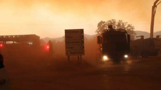 Çanakkalede çıkan orman yangınında 5 köy tahliye edildi