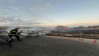 Çanakkalede yanan araçtaki alevler tarlaya sıçradı