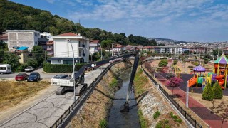 Çevre ve su sağlığı için dere ıslah çalışmaları devam ediyor