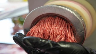 Cezalara rağmen kırmızı et ürünlerinde sahtecilik sürüyor