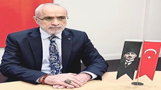 Cumhurbaşkanı Başdanışmanı Topçu: Türkiye hakkın, adaletin, barışın ve mazlumların yanında olmayı sürdürecektir