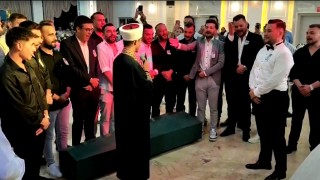 Damada ölmeden cenaze töreni düzenlediler