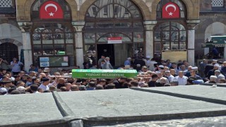 Denizde boğularak can veren gençler Yozgatta son yolculuğuna uğurlandı