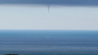 Denizdeki hortumu cep telefonları ile kaydettiler, böyle yorumladılar