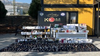 Denizlide binlerce kaçak eşya ele geçirildi