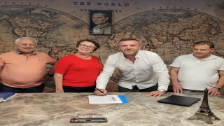 Denizlinin ilk çelik apartman için düğmeye basıldı