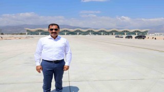 Depremde hasar alan Hatay Havalimanındaki çalışmalarla birlikte ilk yurt dışı uçuş Kıbrısa gerçekleşecek