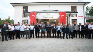 Depremde yıkılan caminin yerine yenisi yapıldı