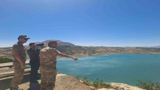 Dicle Kaymakamı Atış ve İlçe Jandarma Komutanı Koca üs bölgesini ziyaret etti