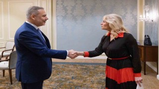 Dışişleri Bakanı Fidan, İrlanda-Türkiye Dostluk Grubu üyeleri ile görüştü