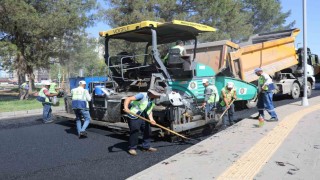 Diyarbakırda kent merkezindeki yollar yenileniyor